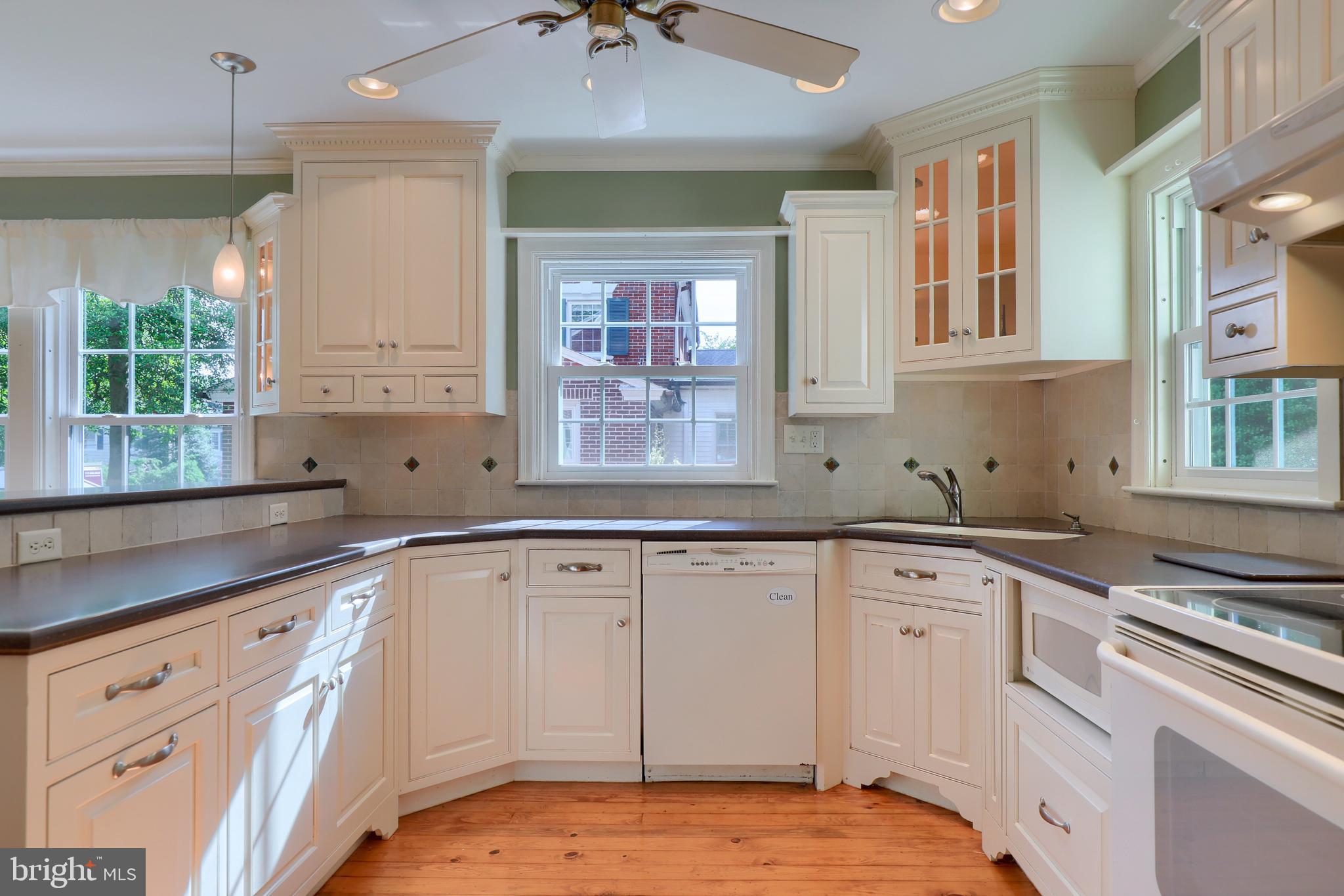 110 West End Avenue Lititz, PA 17543 - Photo 20 of 42 Gallery Image 20