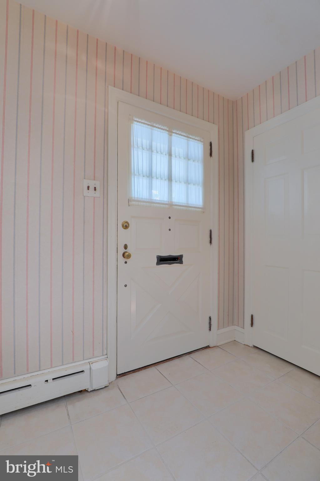110 West End Avenue Lititz, PA 17543 - Photo 3 of 42 Gallery Image 3