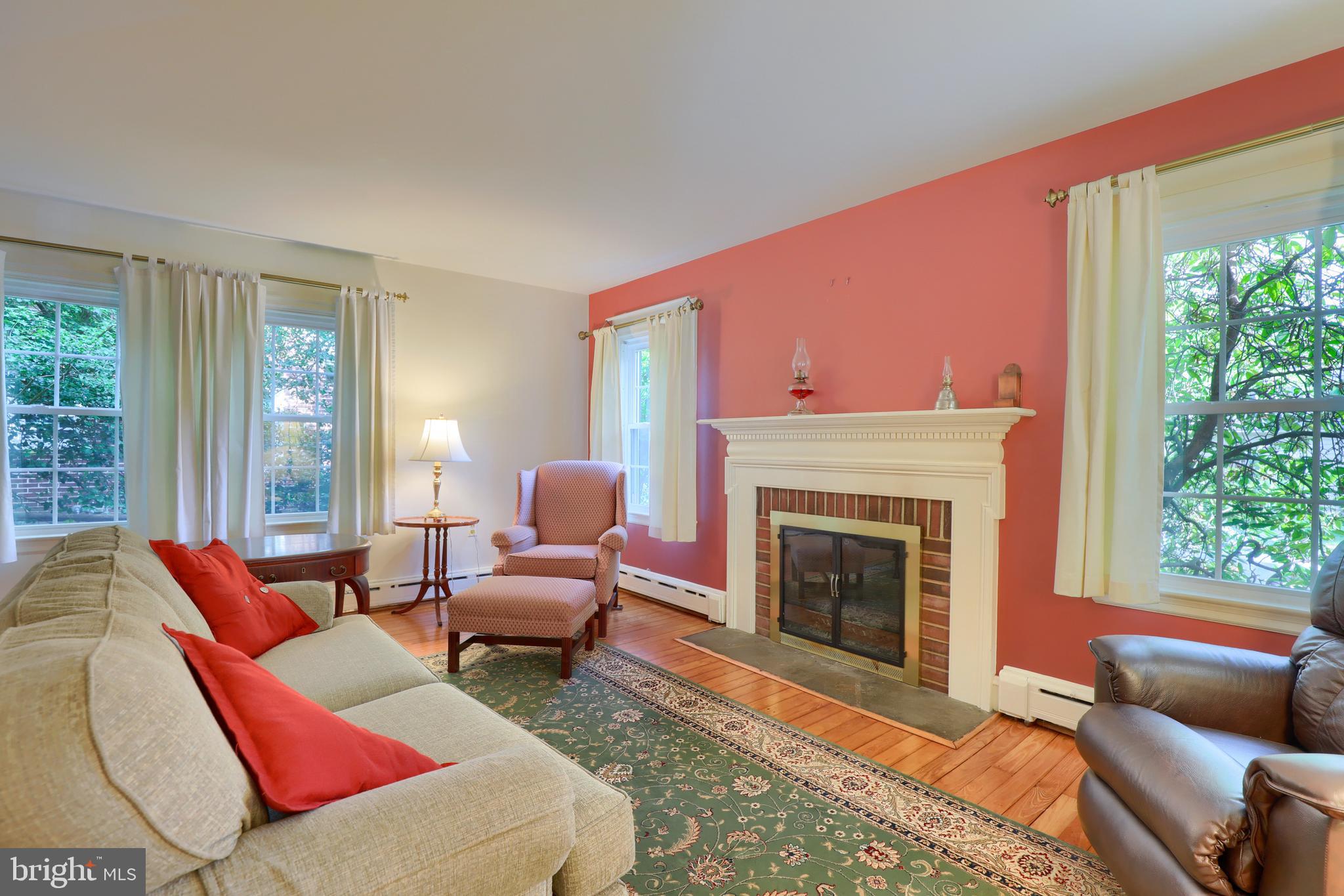 110 West End Avenue Lititz, PA 17543 - Photo 4 of 42 Gallery Image 4