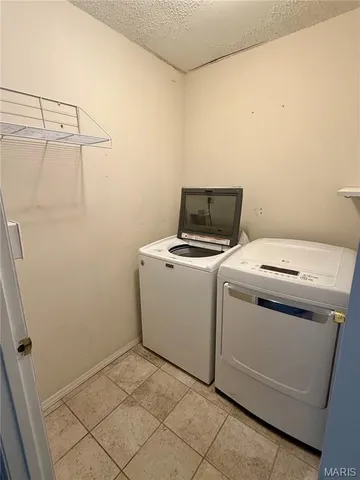 $1,800 | 895 Delray Drive, Unit C, St. Peters, MO 63376