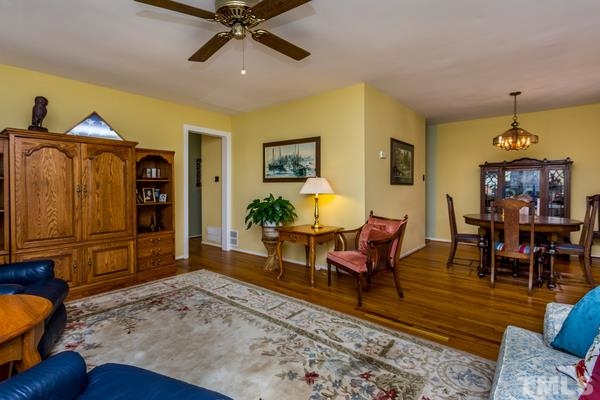 305 Quail Drive Raleigh, NC 27604 - Photo 5 of 25