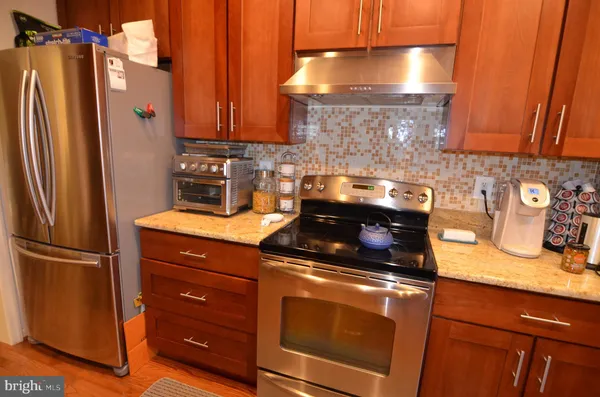 $3,900 | 2946 Saxon Flowers Drive, Fairfax, VA 22031
