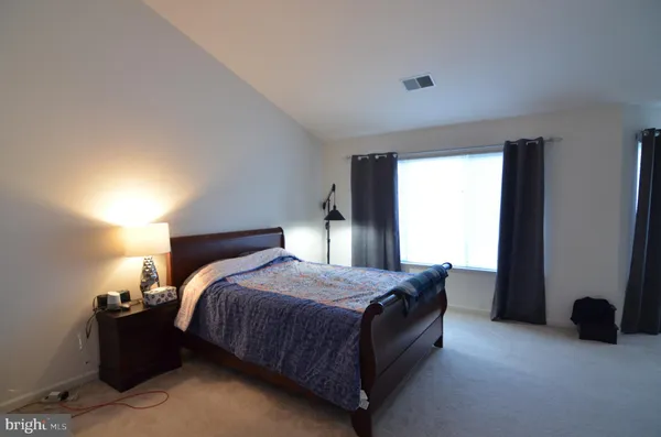 $3,900 | 2946 Saxon Flowers Drive, Fairfax, VA 22031
