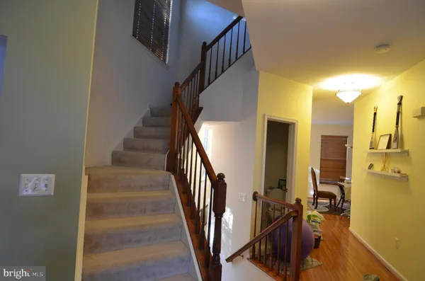 $3,900 | 2946 Saxon Flowers Drive, Fairfax, VA 22031