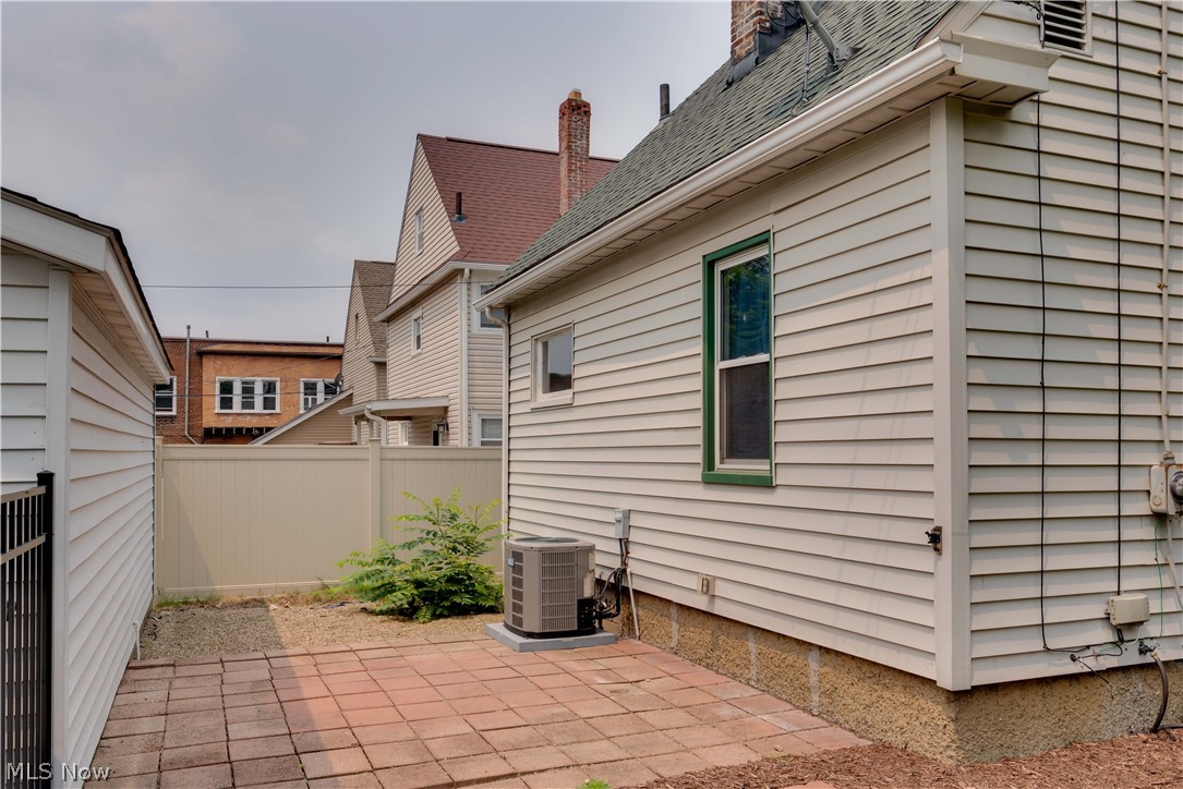 368 Reed Avenue Akron, OH 44301 - Photo 18 of 20