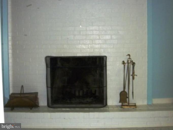 7471 Clifton Road Clifton, VA 20124 - Photo 19 of 26 Recreation Room