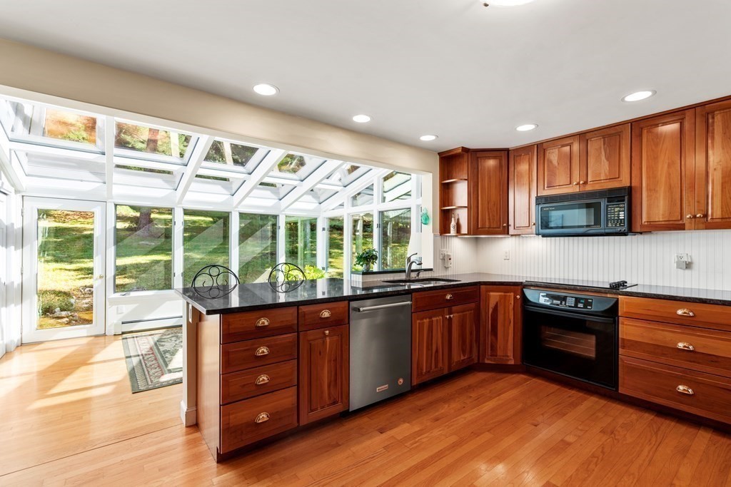 38 Miller Hill Road Dover, MA 02030 - Photo 4 of 38 Gallery Image 4