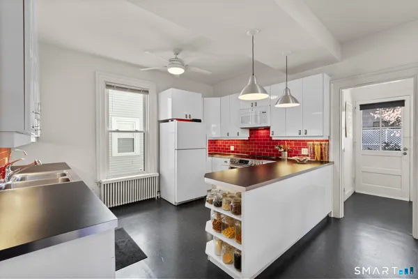 $740,000 | 96 Lyon Street, New Haven, CT 06511