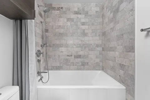 $1,175,000 | 301 West Avenue, Unit 3004, Austin, TX 78701