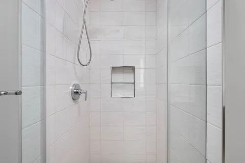 $1,175,000 | 301 West Avenue, Unit 3004, Austin, TX 78701