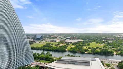 $1,175,000 | 301 West Avenue, Unit 3004, Austin, TX 78701