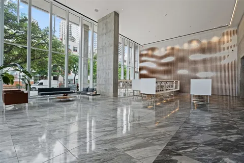 $1,175,000 | 301 West Avenue, Unit 3004, Austin, TX 78701