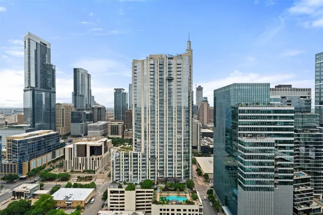 $1,175,000 | 301 West Avenue, Unit 3004, Austin, TX 78701