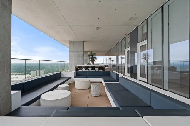 $1,175,000 | 301 West Avenue, Unit 3004, Austin, TX 78701