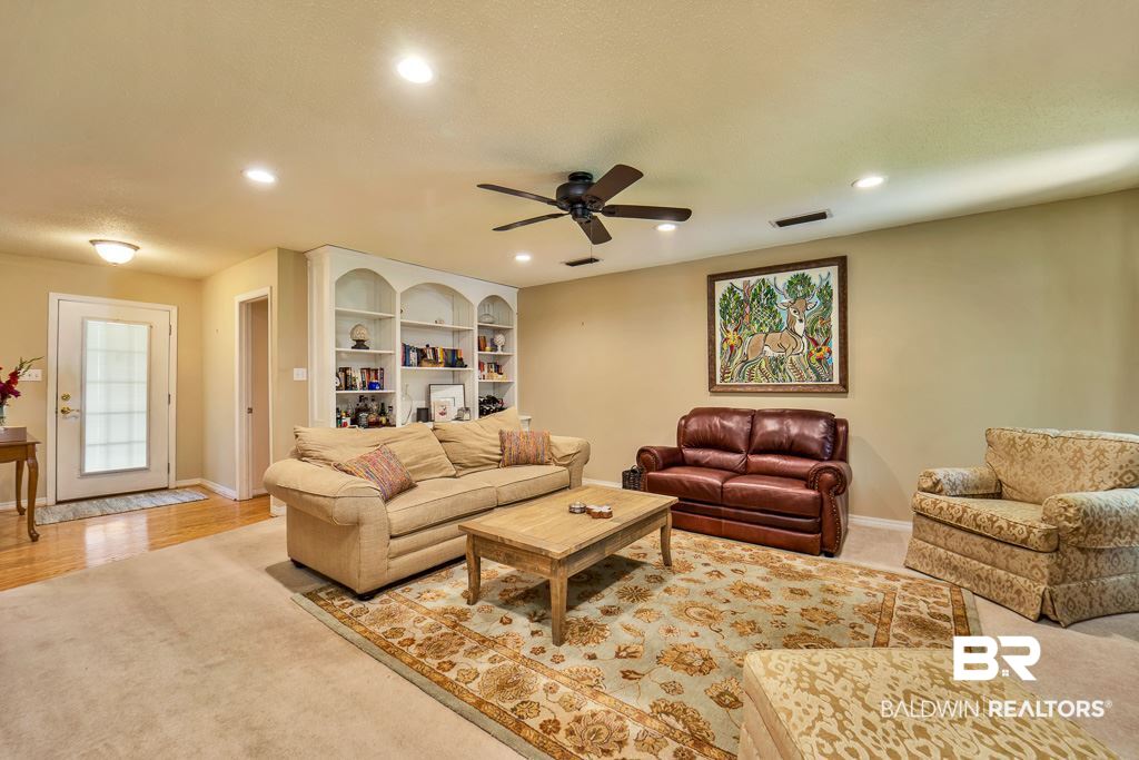 114 Spring Drive Fairhope, AL 36532 - Photo 5 of 23 Living Room