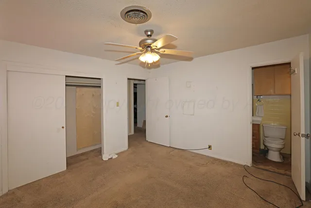 a view of empty room