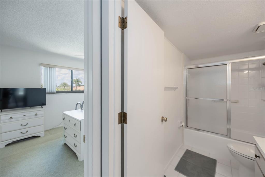 5050 Marianne Key Road, Unit 1B Punta Gorda, FL 33955 - Photo 18 of 46