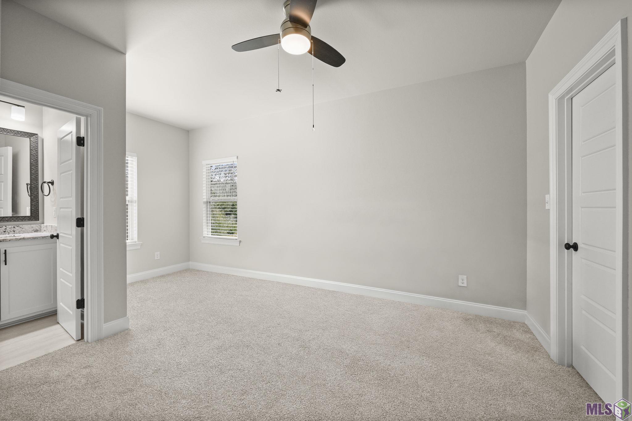 23373 Cypress Cove Springfield, LA 70462 - Photo 4 of 31