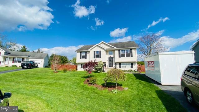 48 Trix Court Ranson, WV 25438 - Photo 3 of 46