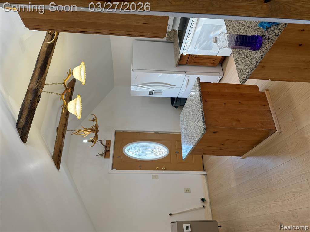 2455 Jacob Road Caro, MI 48723 - Photo 9 of 28
