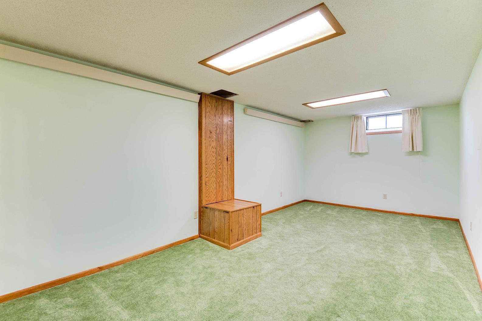 5324 Altura Road Northeast Fridley, MN 55421 - Photo 19 of 28 Gallery Image 19