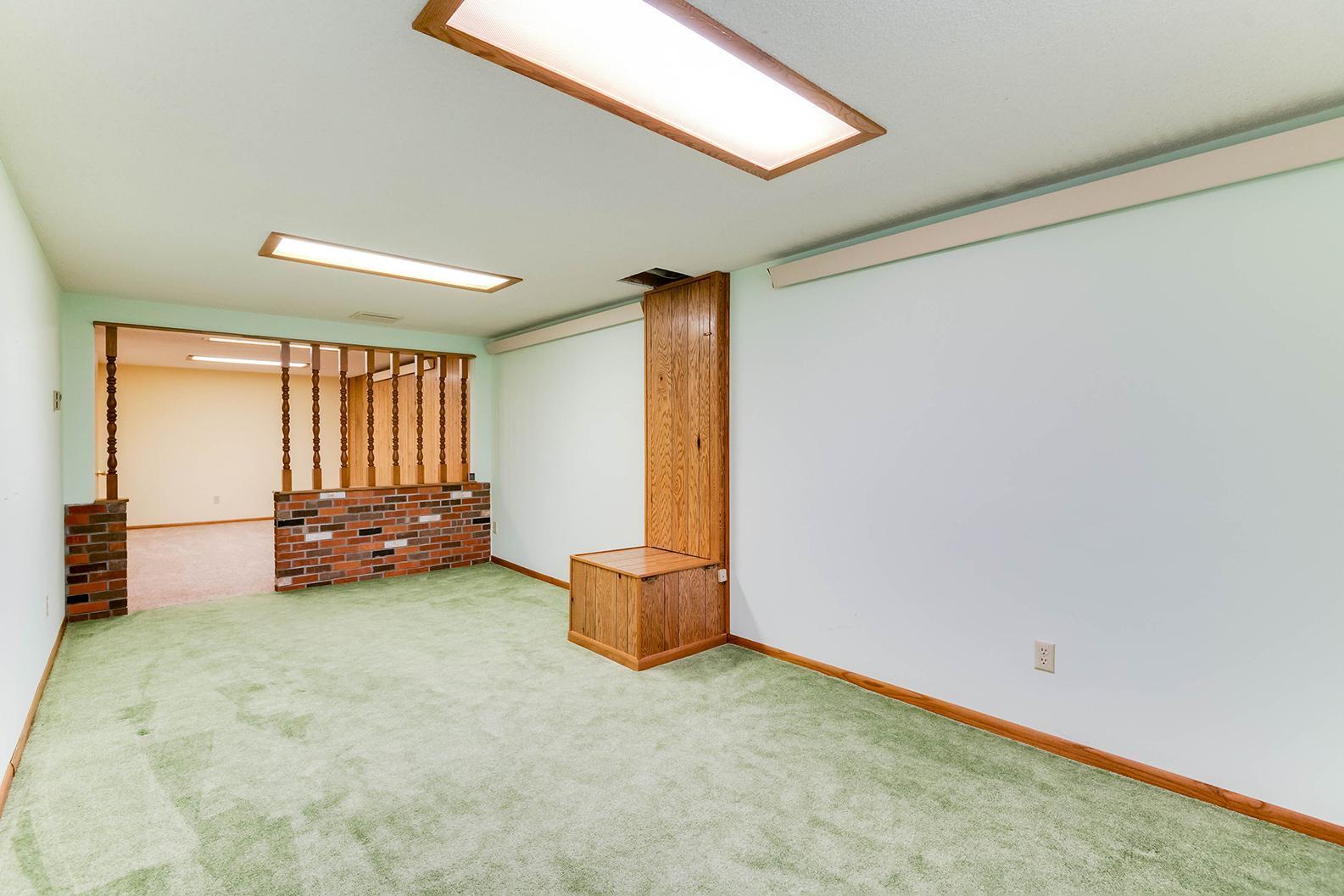 5324 Altura Road Northeast Fridley, MN 55421 - Photo 20 of 28 Gallery Image 20
