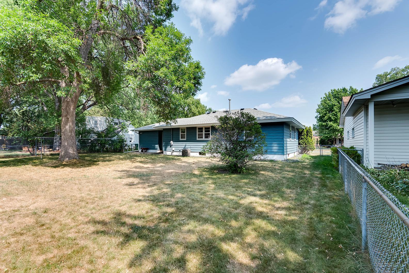 5324 Altura Road Northeast Fridley, MN 55421 - Photo 25 of 28 Gallery Image 25