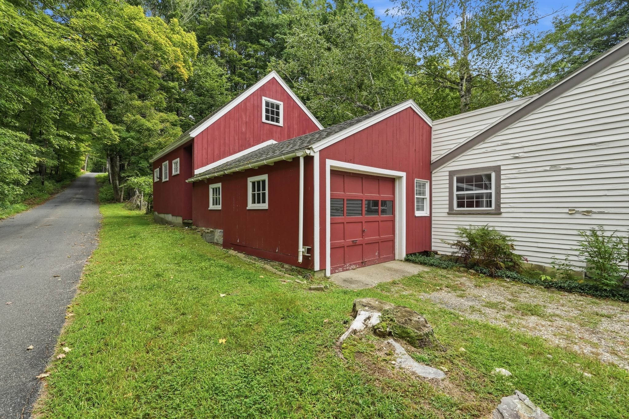 13 Still Corner Road Leverett, MA 01054 - Photo 5 of 40 Gallery Image 5