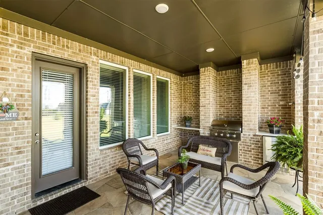 $595,000 | 3930 Clearwater Lane, Nevada, TX 75173