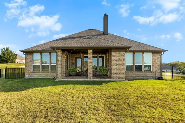 $595,000 | 3930 Clearwater Lane, Nevada, TX 75173