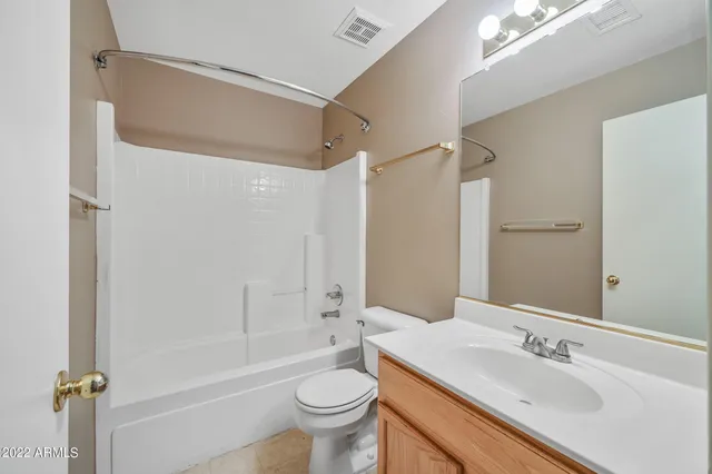 $1,995 | 858 East Monterey Street, Chandler, AZ 85225