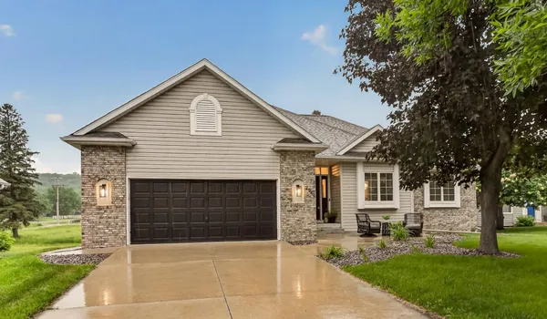 $625,000 | 2945 Stonegate Court Southwest, Rochester, MN 55902