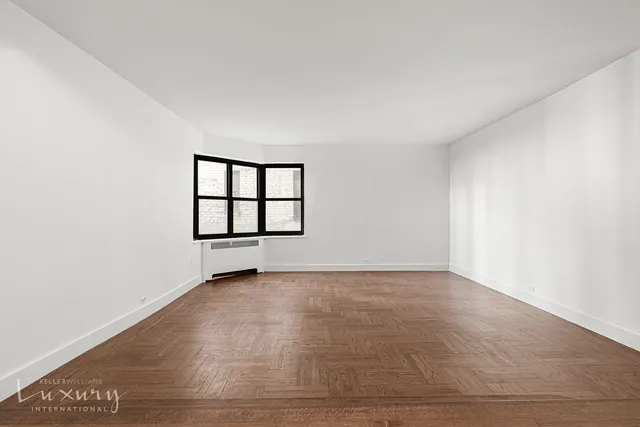 $750,000 | Undisclosed Address | Lenox Hill
