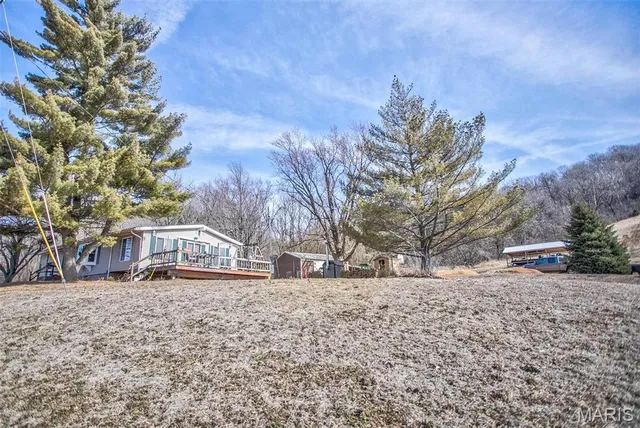 $349,000 | 14912 Highway 96, Nebo, IL 62355