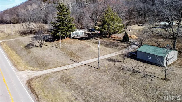 $349,000 | 14912 Highway 96, Nebo, IL 62355