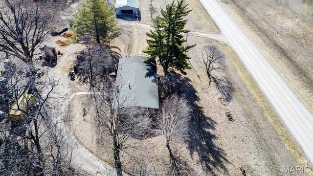$349,000 | 14912 Highway 96, Nebo, IL 62355