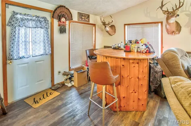 $349,000 | 14912 Highway 96, Nebo, IL 62355