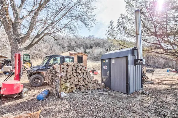 $340,000 | 14912 Highway 96, Nebo, IL 62355