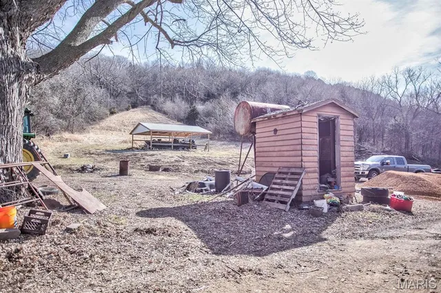 $349,000 | 14912 Highway 96, Nebo, IL 62355