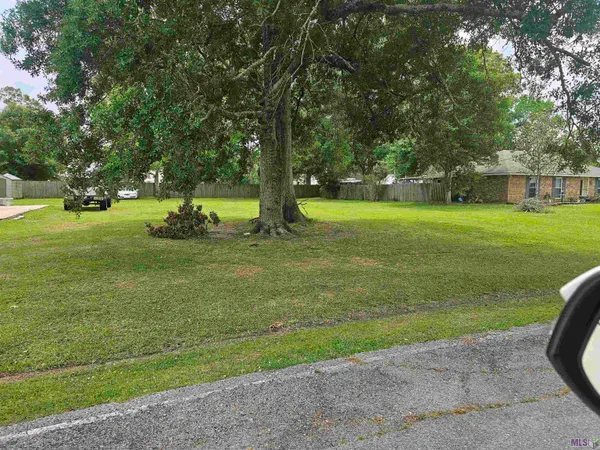 $60,000 | Tba Lake Park Avenue, Gonzales, LA 70737