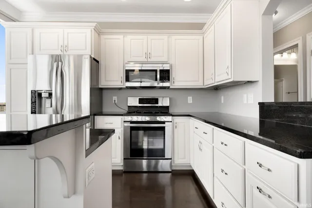 $649,900 | 203 East Berry Street, Unit 1507, Fort Wayne, IN 46802