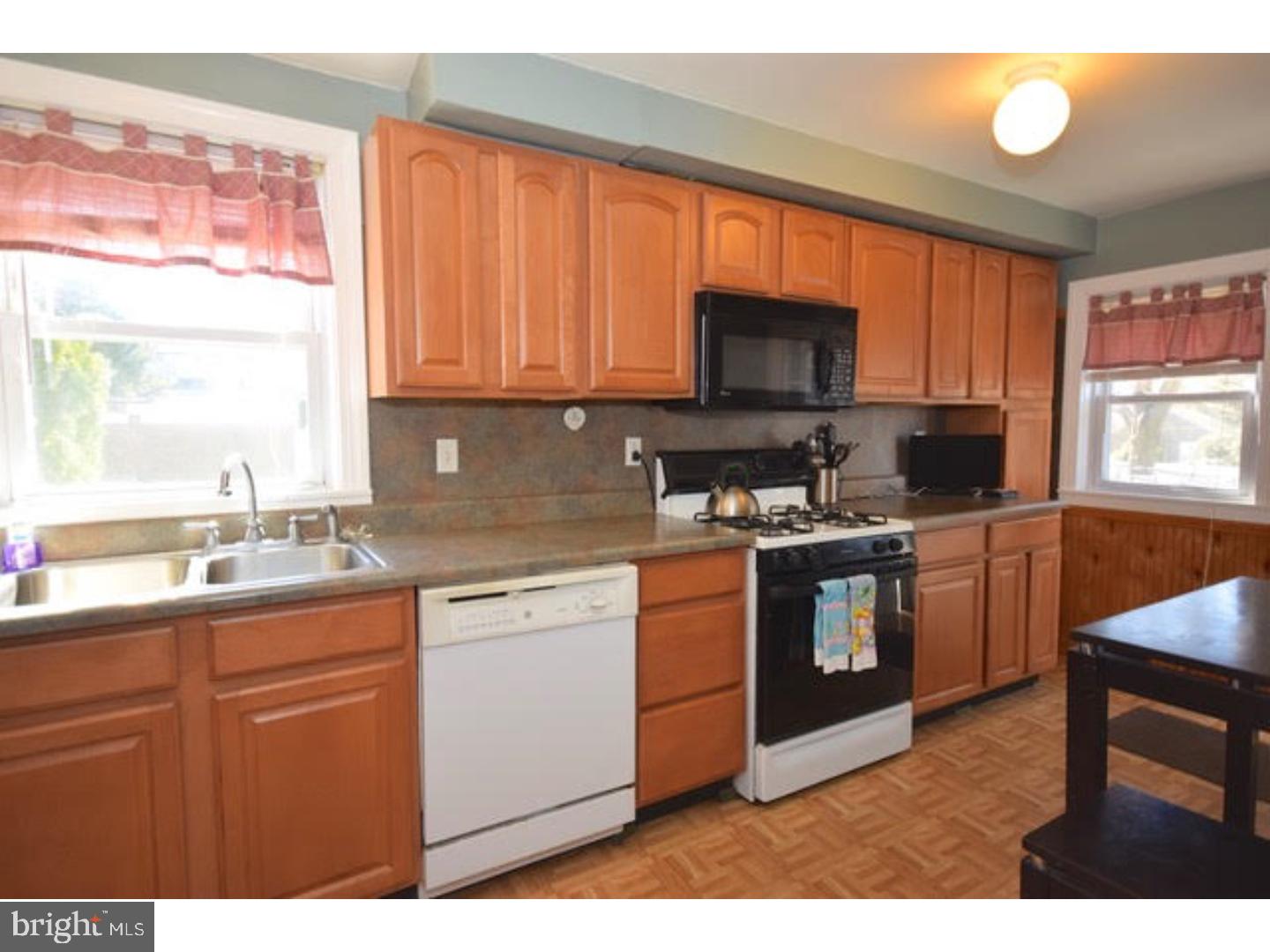 339 Ballymore Road Springfield, PA 19064 - Photo 6 of 18