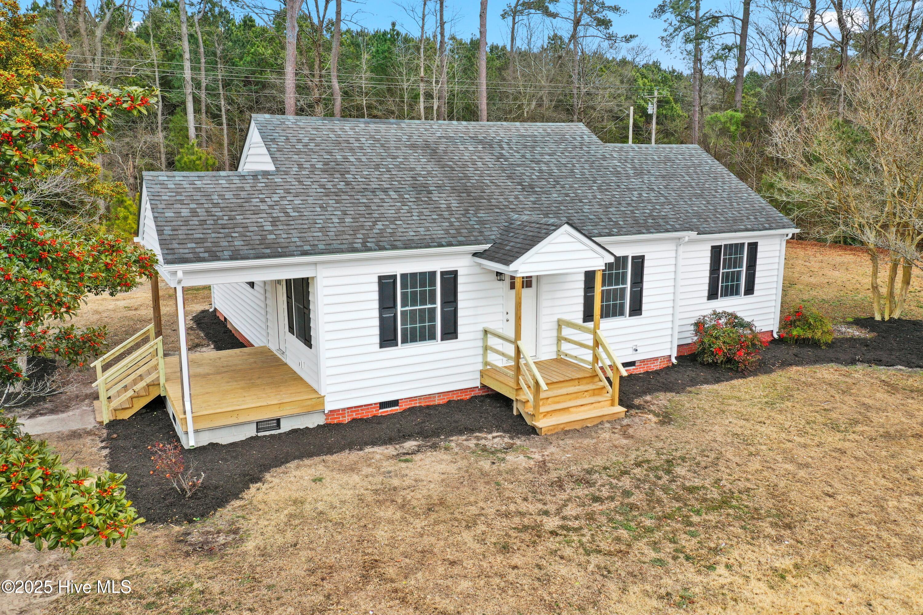 618 Spivey Road Belvidere, NC 27919 - Photo 1 of 40 618 (3)