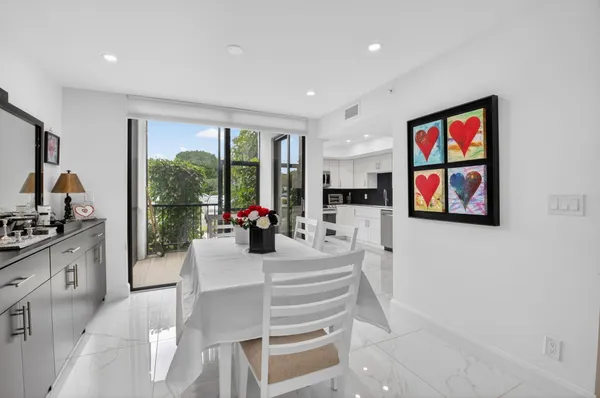 $599,000 | 6815 Willow Wood Drive, Unit 4012, Boca Raton, FL 33434