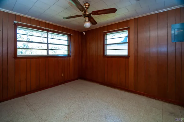 $165,000 | 4704 Highway 182, Patterson, LA 70392