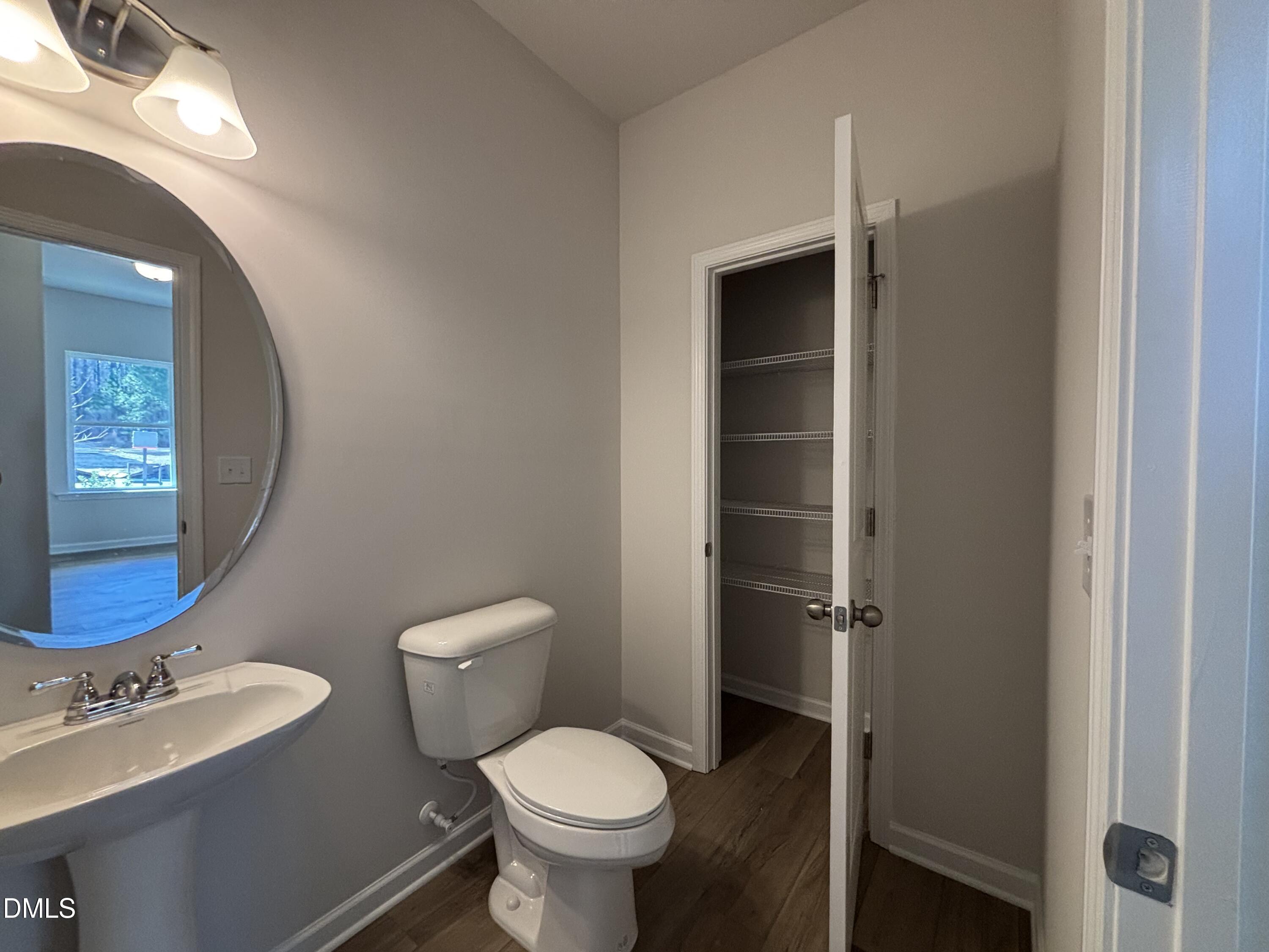 1611 Eagle Hl Road Fayetteville, NC 28312 - Photo 11 of 25 Powder Room w/Linen Closet