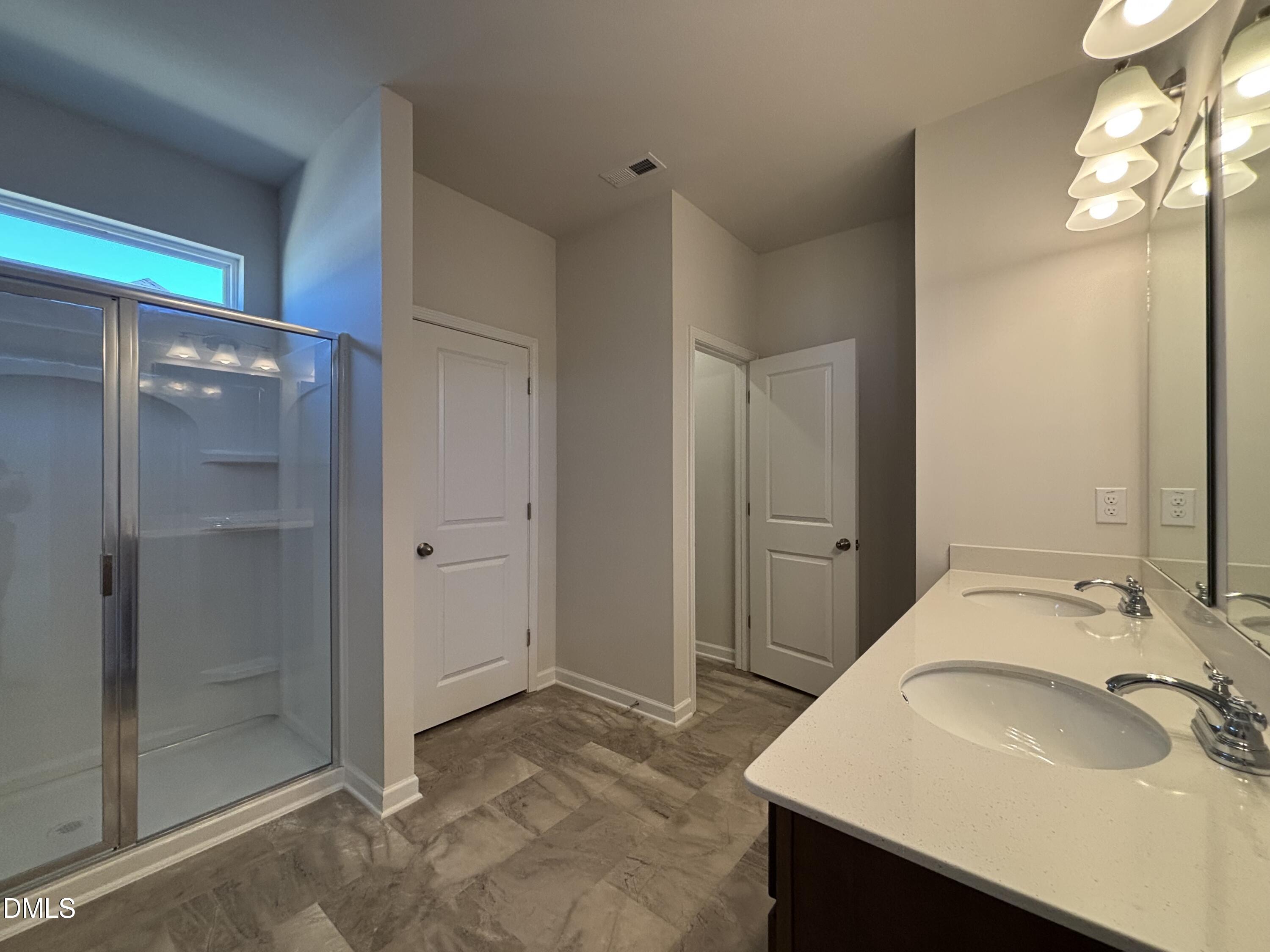 1611 Eagle Hl Road Fayetteville, NC 28312 - Photo 16 of 25 Walk-in-Shower