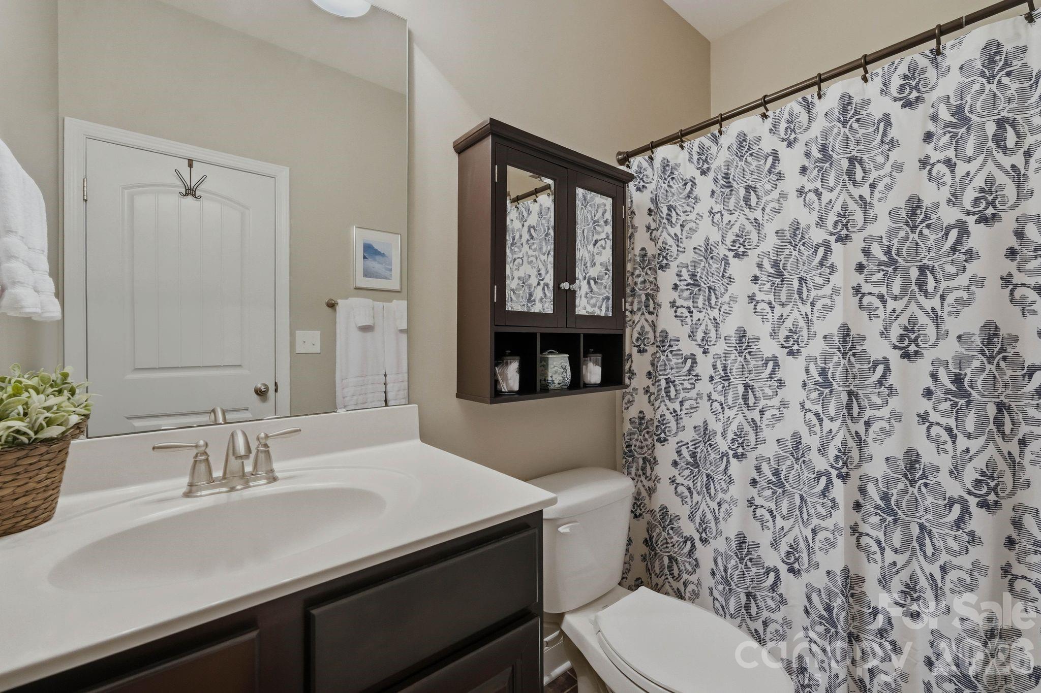 524 Rosemary Lane Tega Cay, SC 29708 - Photo 10 of 35