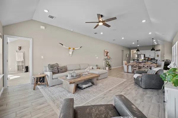 $489,000 | 529 Cold Riv Run, Kyle, TX 78640