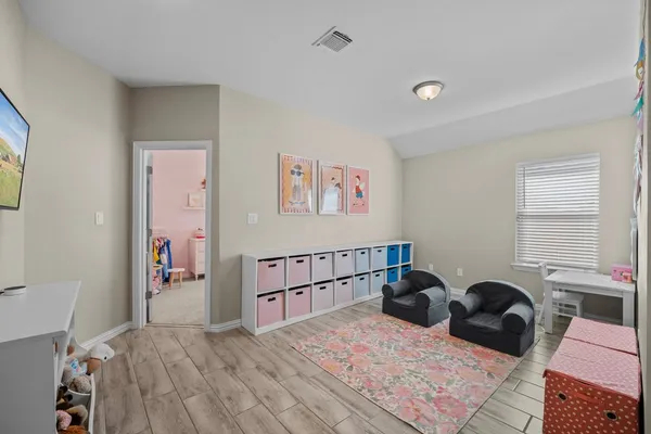 $489,000 | 529 Cold Riv Run, Kyle, TX 78640
